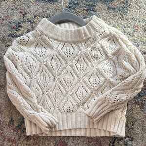 Old Navy Cream Diamond Knit Turtleneck Sweater